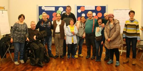 Vorstand und Ansprechpersonen People First